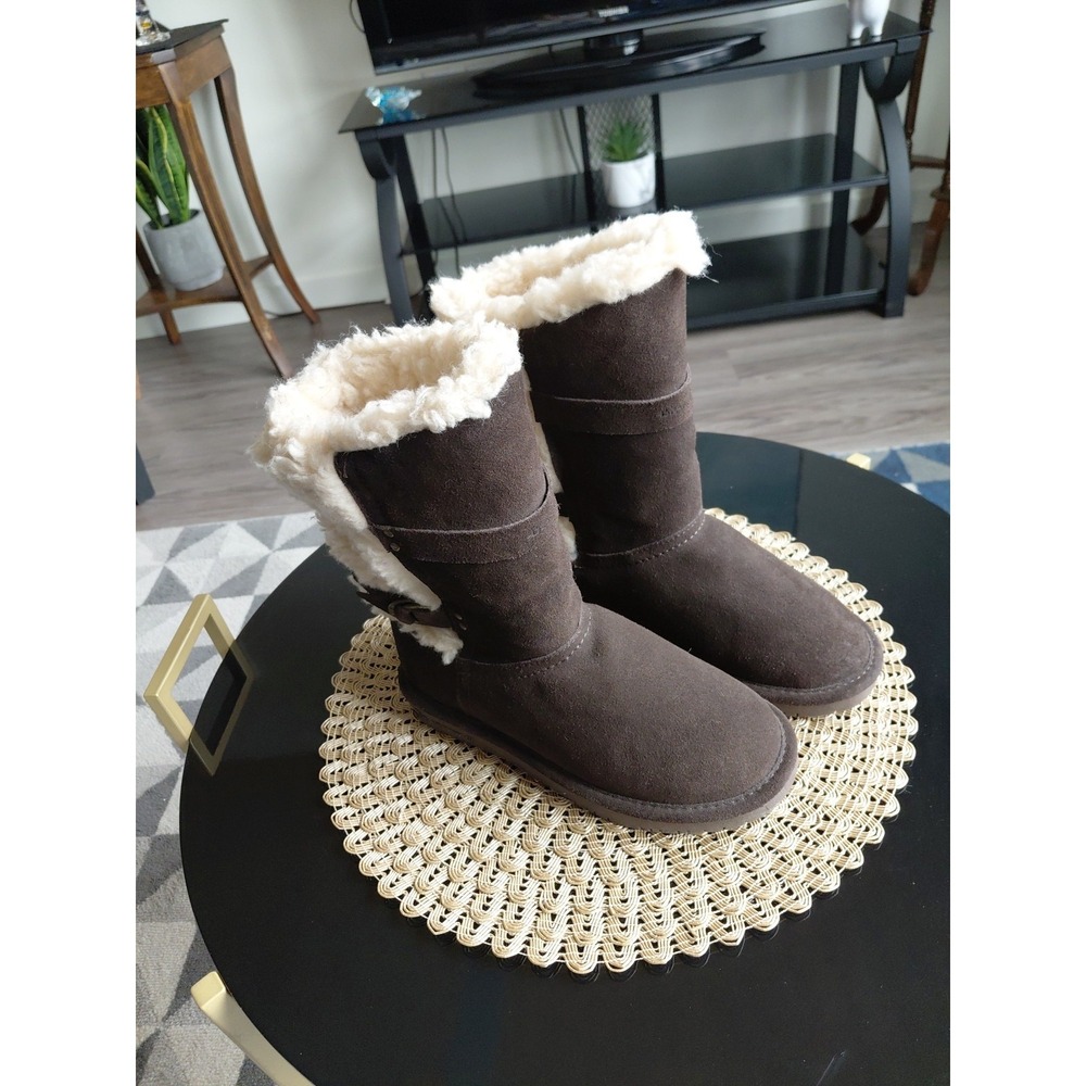 "BEARPAW " NEVER WET PROTECTION SUEDE WOMEN'S BOOTS, SIZE 7